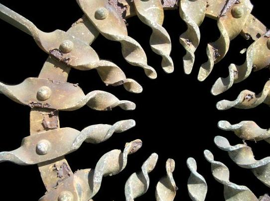 Hub & Spikes